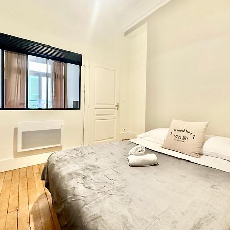 Apartament Le Pantheon, Urbain Et Authentique Limoges Zewnętrze zdjęcie